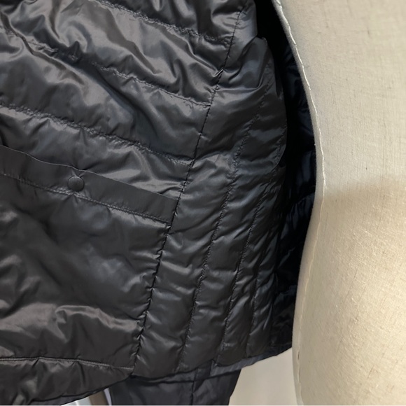 Black Button-Up Jacket fits ( M/S) - Picture 7 of 12